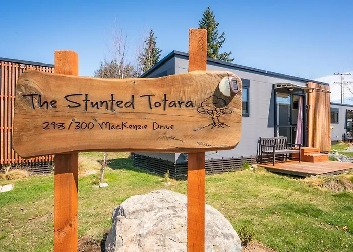 Stunted Totara, Unit 3